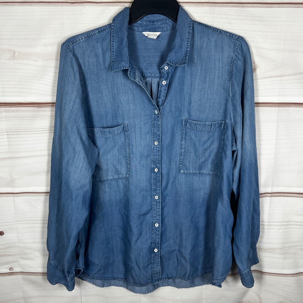 Caslon Button Down Shirt Women 2X Blue Solid Long Sleeve Pocket Chambray Blouse